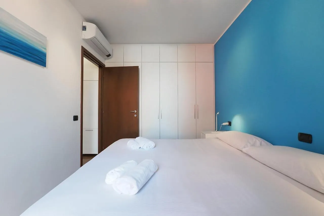 Primopiano - Eraclito Apartman Milánó
